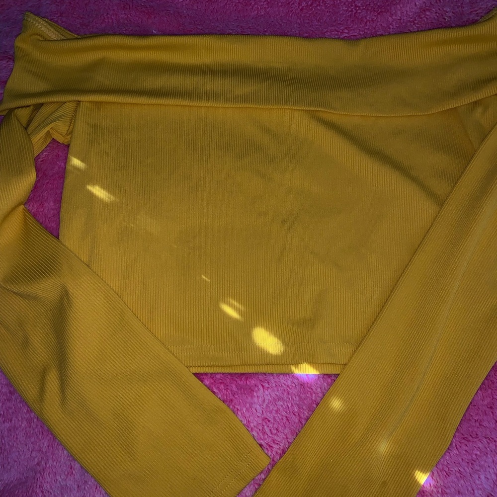 Off the shoulder yellow crop top